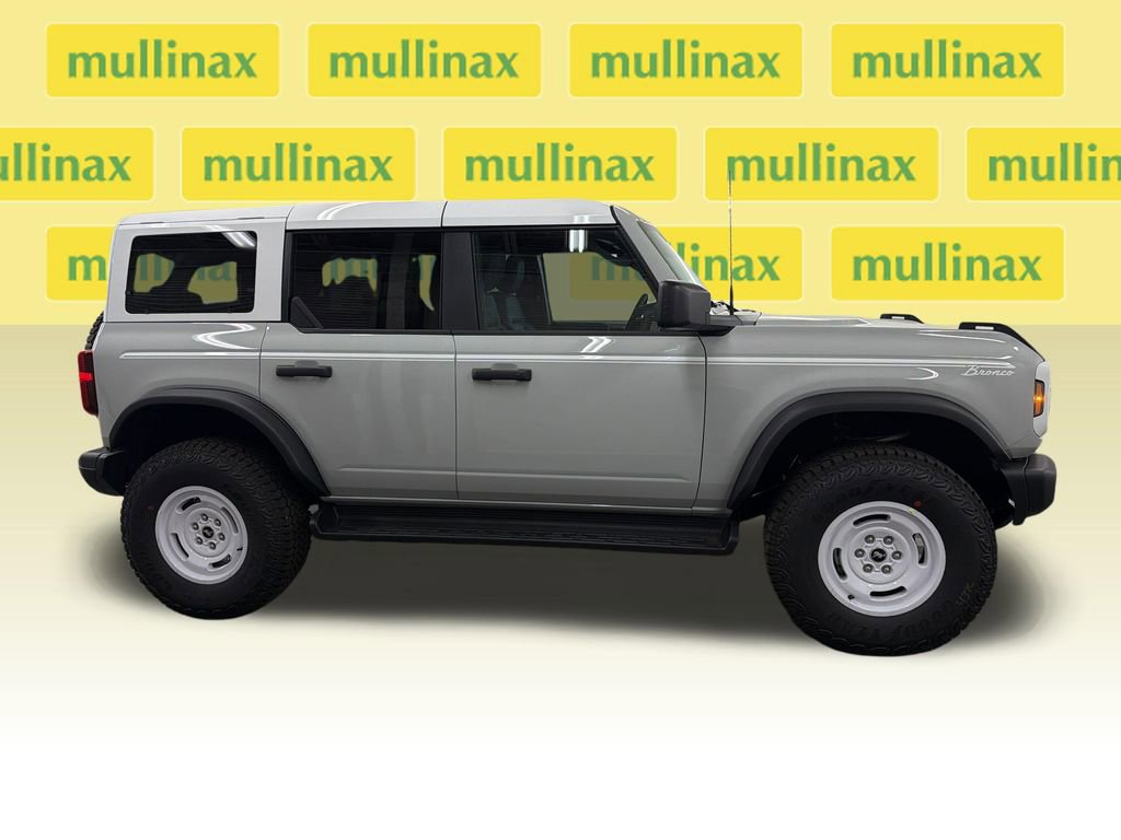 New 2026 Ford Bronco Heritage Edition AWD/4WD image 2