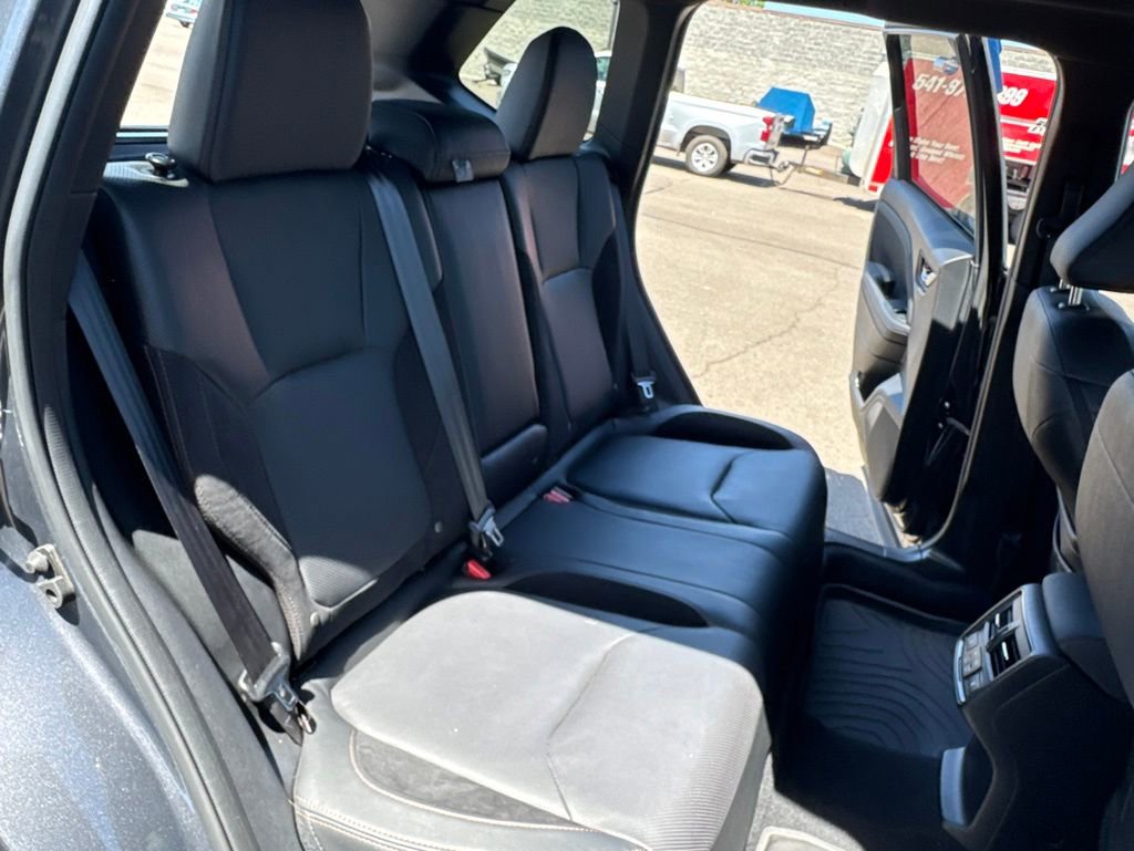 Certified 2025 Subaru Forester Touring AWD/4WD image 15