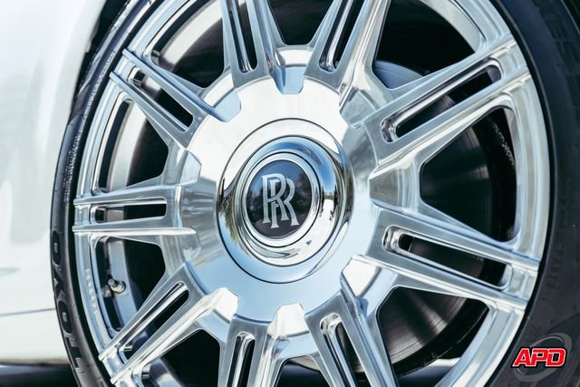 Used 2017 Rolls-Royce Ghost image 5