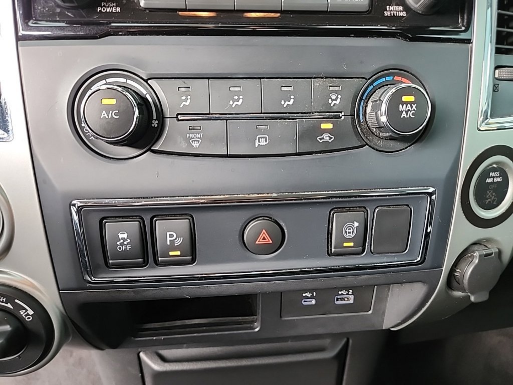 Used 2021 Nissan Titan SV w/ Accessory Utility Package AWD/4WD image 21