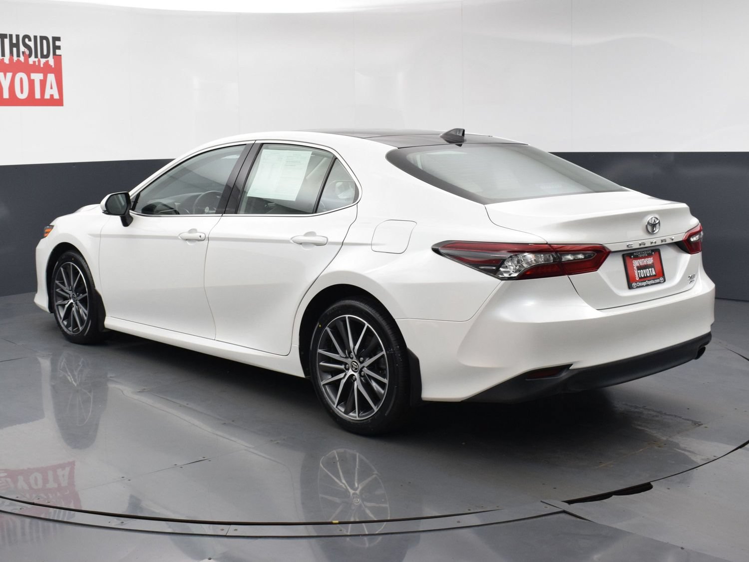 Used 2023 Toyota Camry XLE w/ Protection Package (Q2) (TMS) AWD/4WD image 3