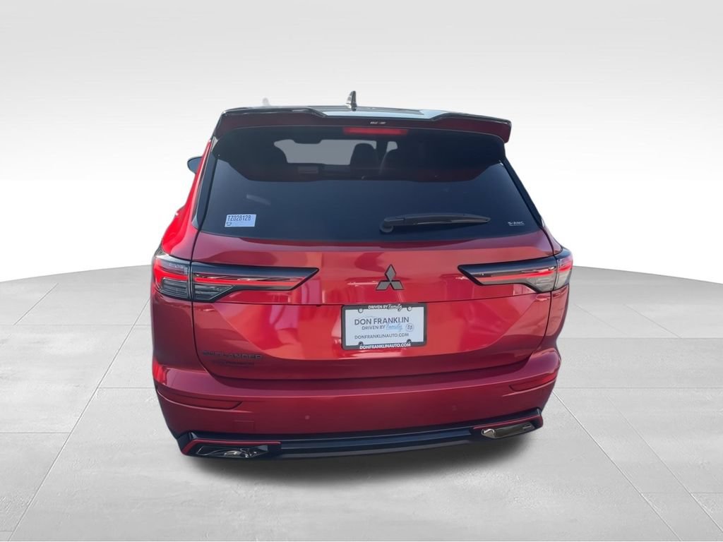 New 2026 Mitsubishi Outlander AWD image 7