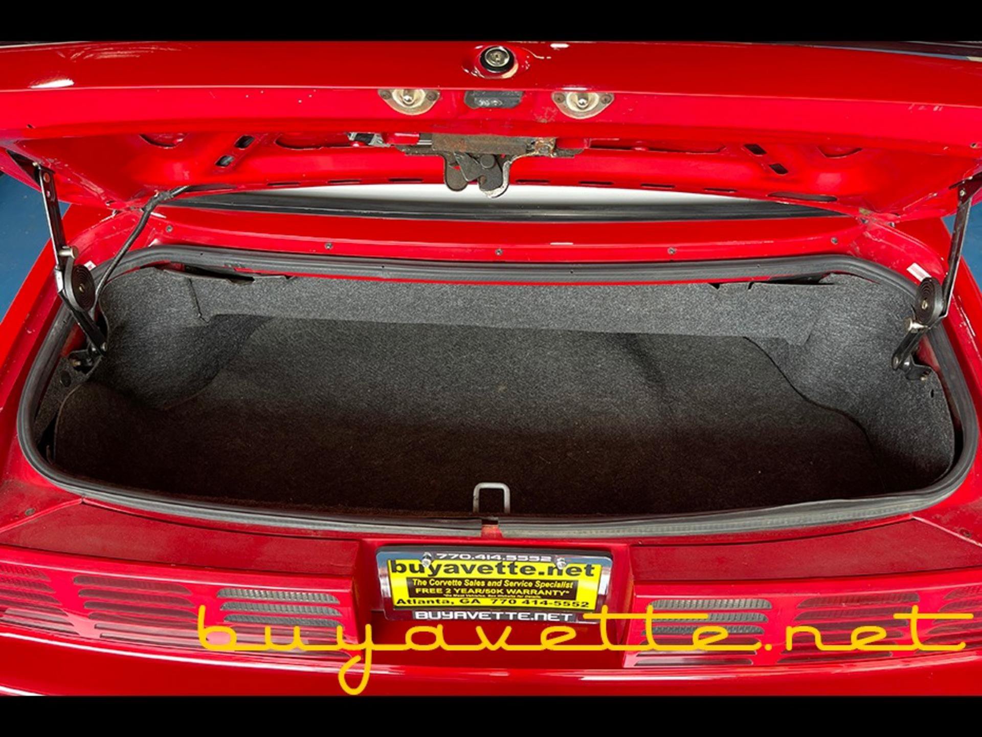 Used 1990 Ford Mustang GT RWD image 29