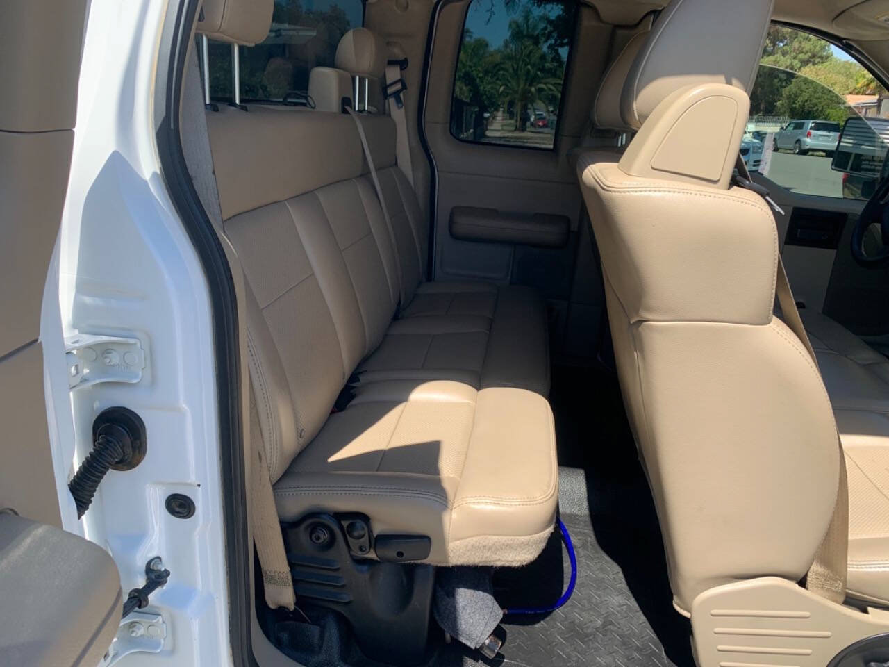 Used 2008 Ford F150 XLT AWD/4WD image 15