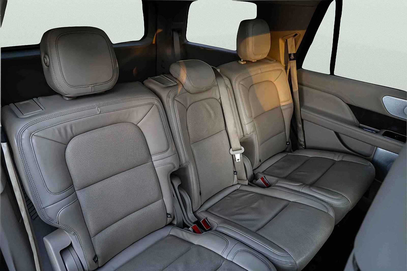 Used 2020 Lincoln Navigator Reserve w/ Luxury Package AWD/4WD image 23