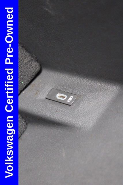 Used 2022 Volkswagen Atlas Cross Sport SE w/ Panoramic Sunroof Package image 48