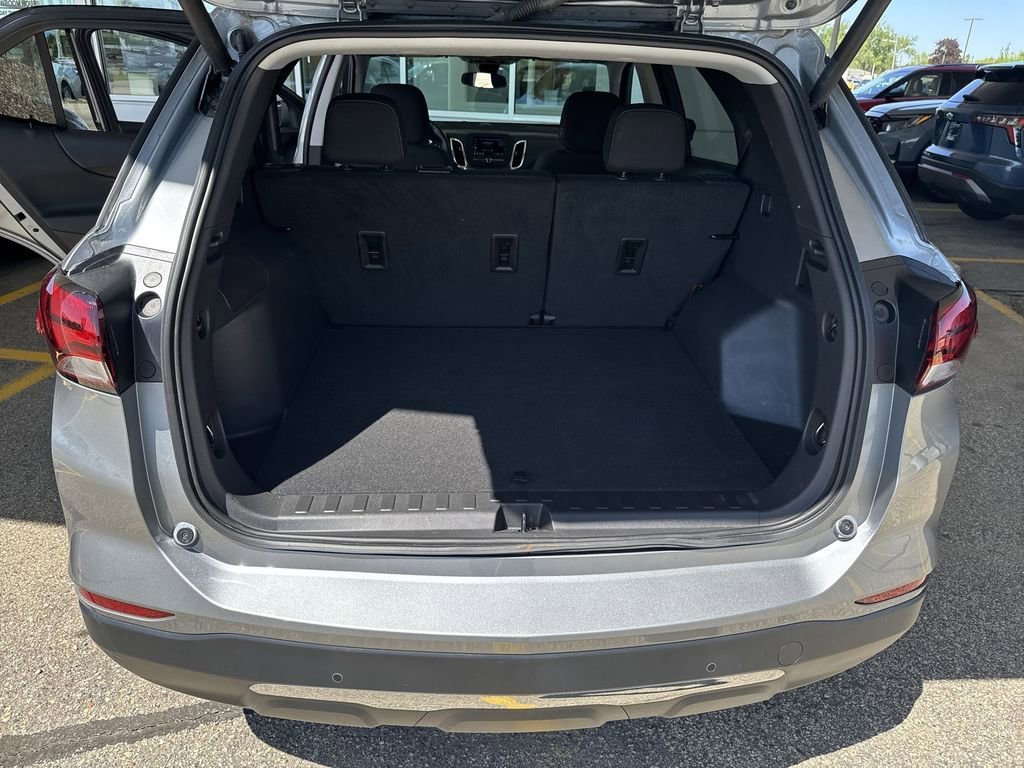 Certified 2023 Chevrolet Equinox LT AWD/4WD image 19