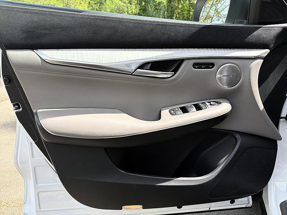 Certified 2024 INFINITI QX50 Sensory image 9