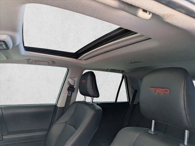 Used 2021 Toyota 4Runner TRD Off-Road Premium w/ Moonroof Package AWD/4WD image 16