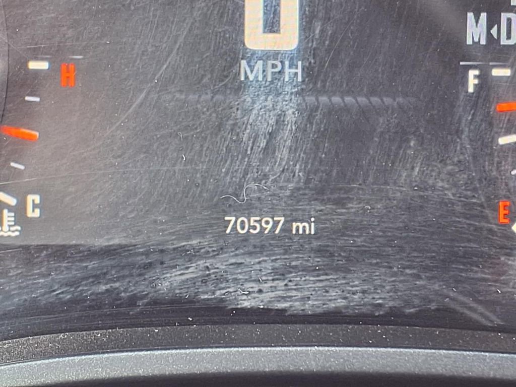 Used 2020 Dodge Challenger SXT RWD image 31