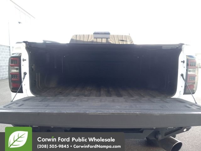 Used 2018 Chevrolet Silverado 3500 LTZ image 27