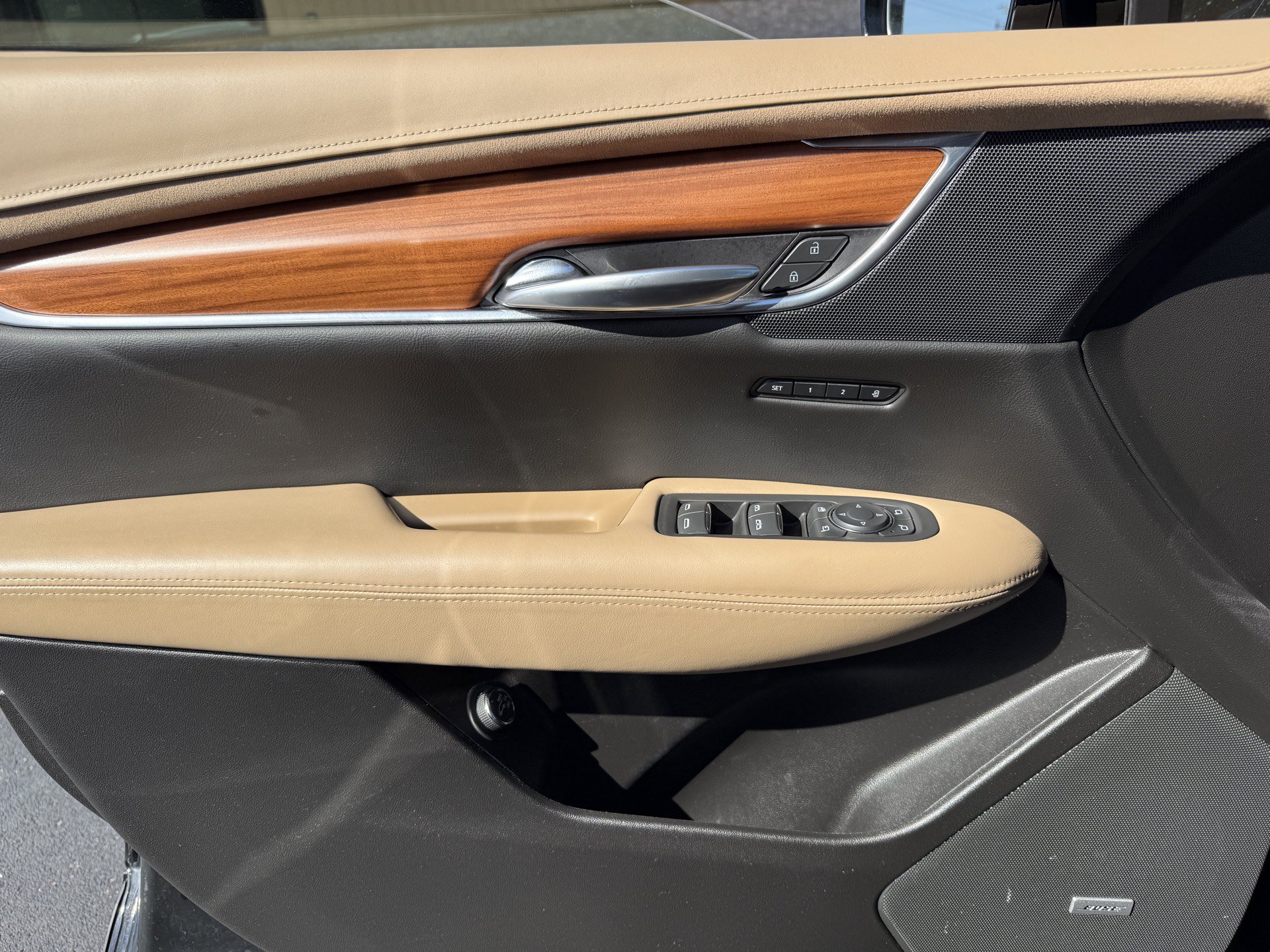 Used 2019 Cadillac XT5 Platinum AWD/4WD image 39