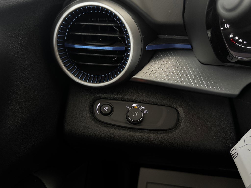 New 2026 Chevrolet Trax LS image 32