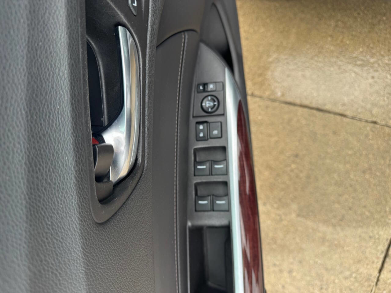 Used 2017 Acura TLX image 6