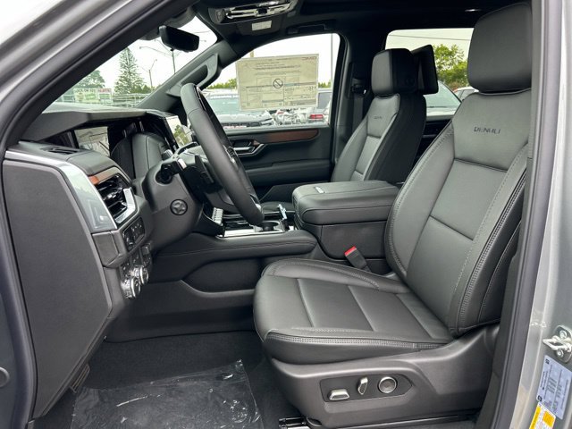 New 2027 GMC Yukon Denali w/ Denali Reserve Package AWD/4WD image 32