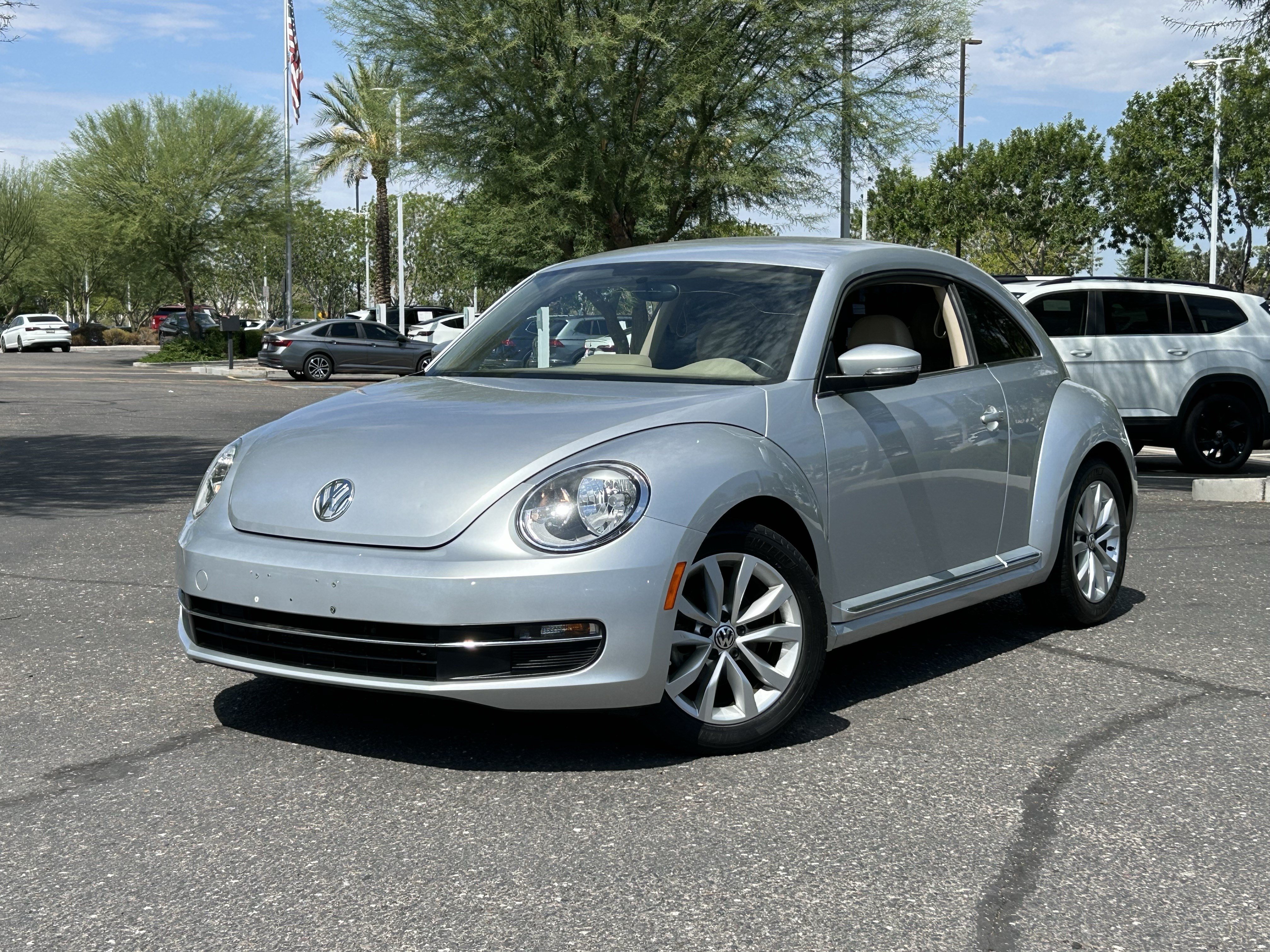Used 2014 Volkswagen Beetle TDI FWD image 31
