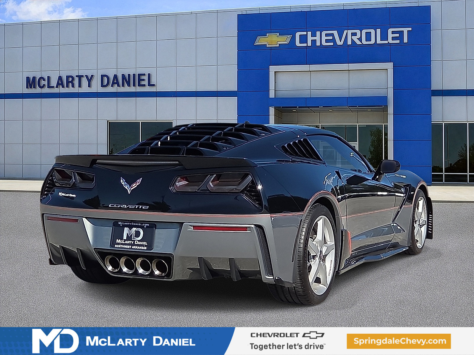 Used 2015 Chevrolet Corvette Stingray Coupe RWD image 5