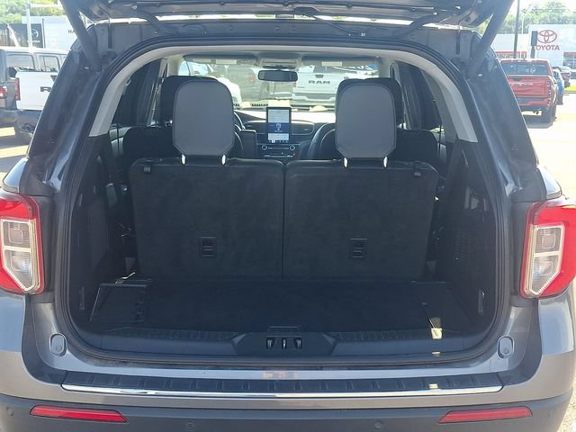 Used 2023 Ford Explorer Limited w/ Limited Technology Package AWD/4WD image 29