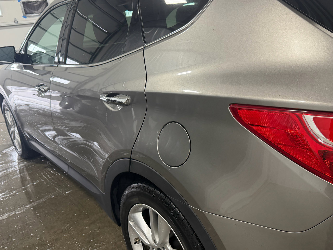 Used 2016 Hyundai Santa Fe Sport 2.0T w/ Option Group 05 image 24