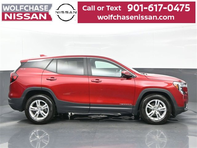Used 2023 GMC Terrain SLE image 7