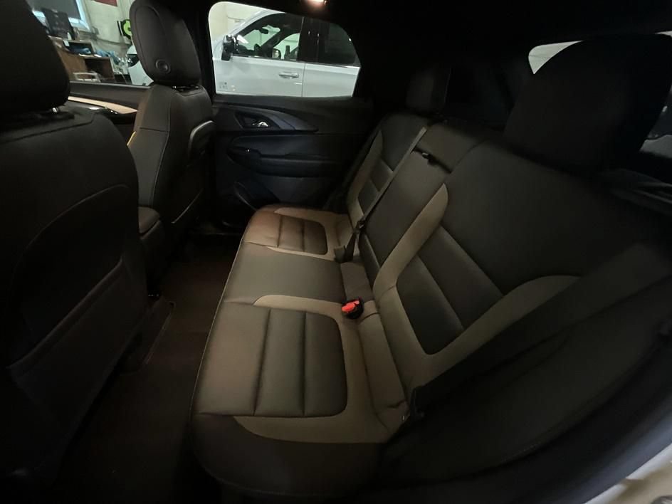 Used 2026 Chevrolet TrailBlazer ACTIV w/ Convenience Package FWD image 25