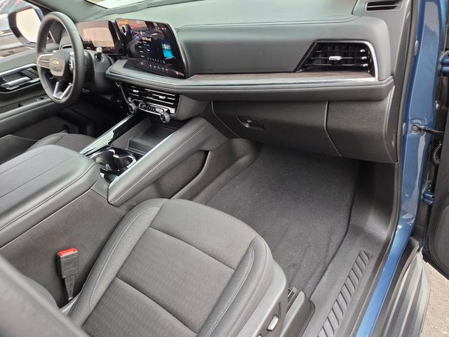 Certified 2025 Chevrolet Suburban LS RWD image 24