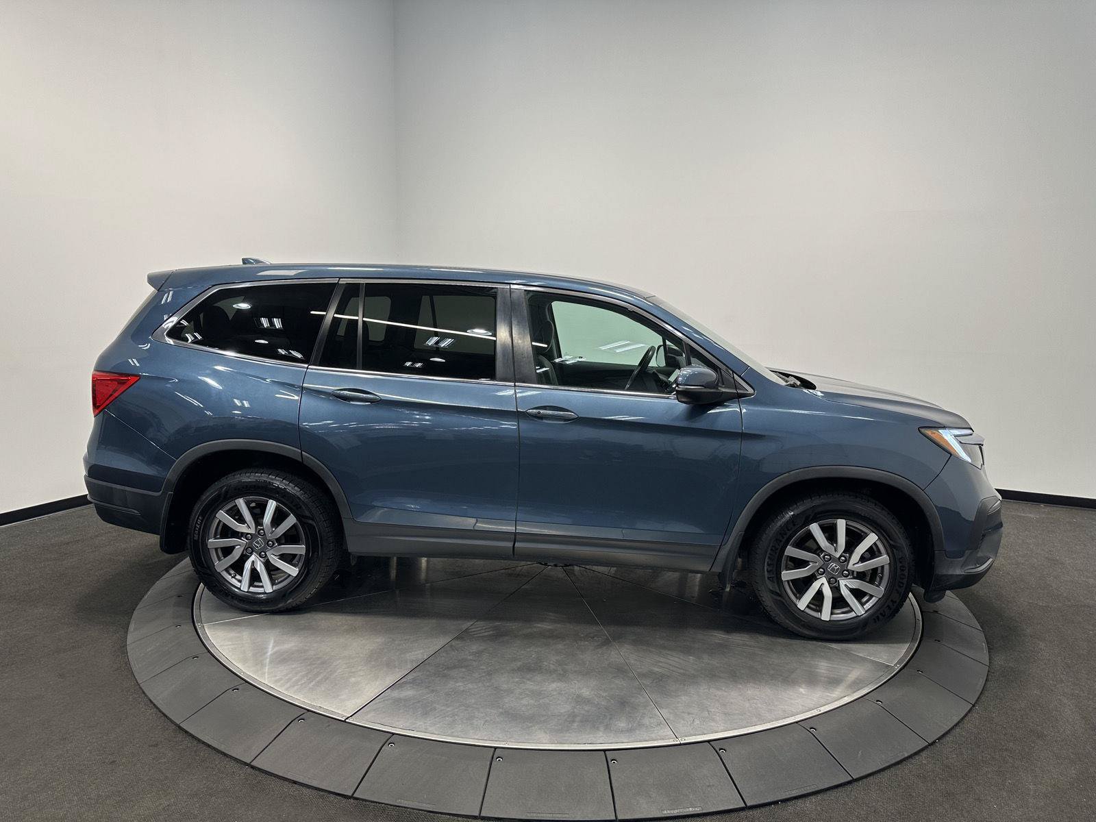 Used 2020 Honda Pilot EX image 8