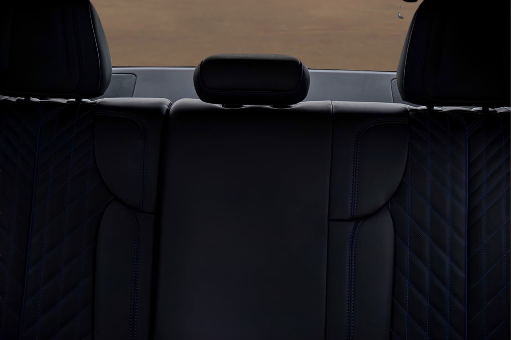 New 2026 Cadillac Escalade IQ Luxury 1 w/ LPO, Floor Liner Package AWD/4WD image 22