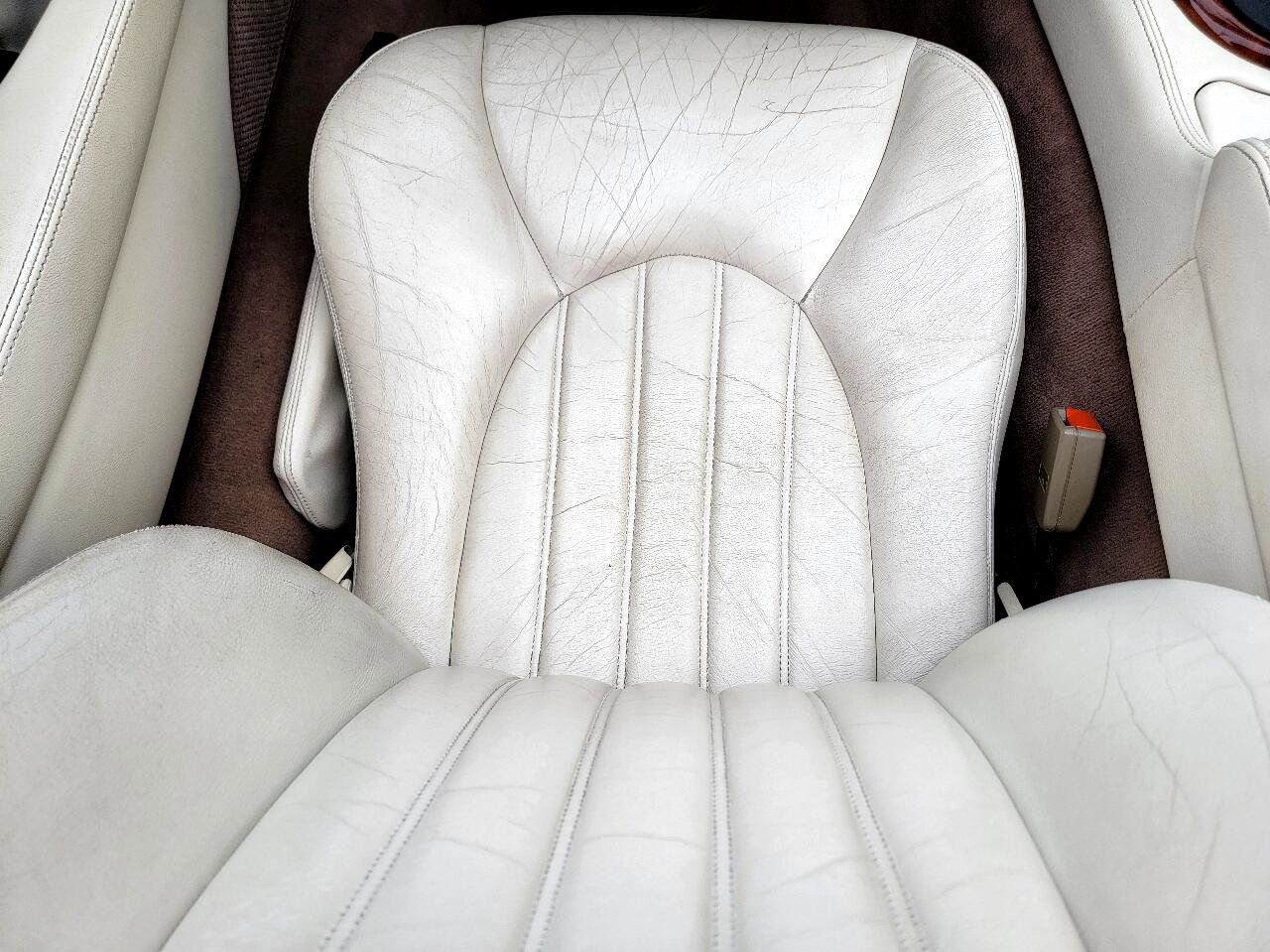 Used 2000 Jaguar XK8 Convertible image 33