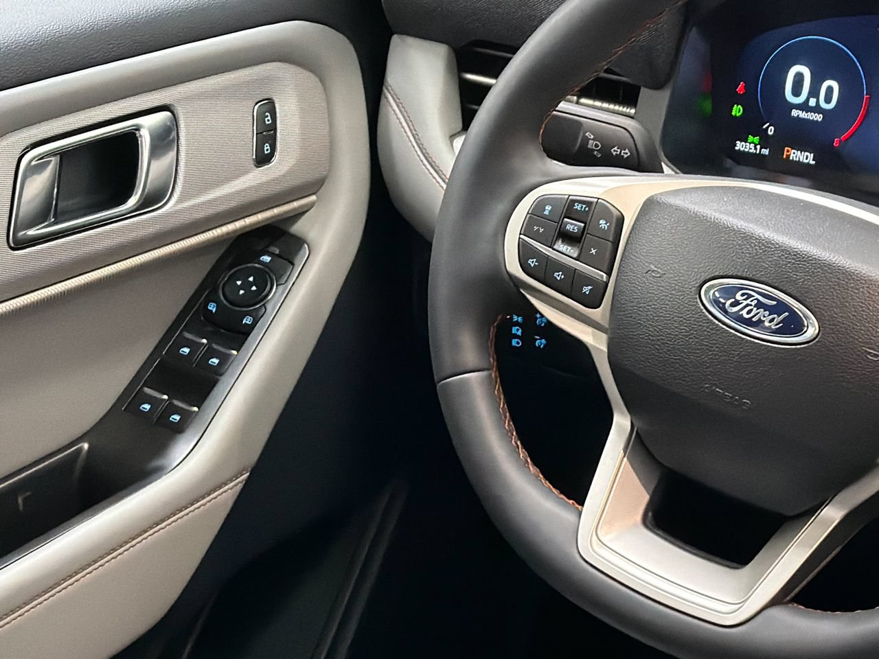 New 2026 Ford Explorer Active w/ Active Comfort Package AWD/4WD image 21