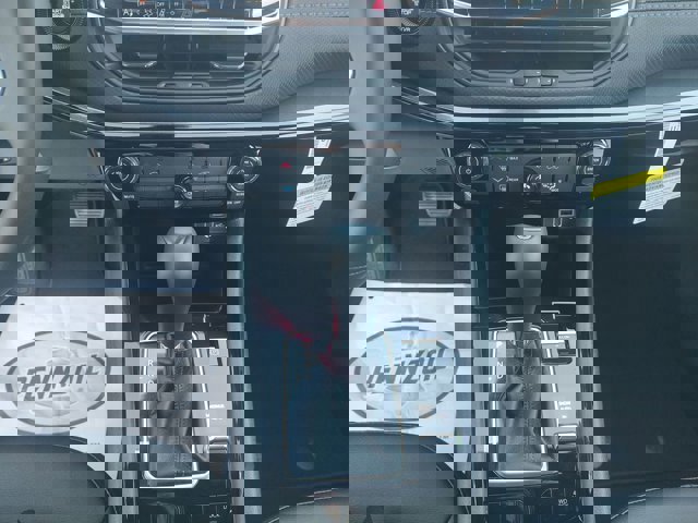 New 2026 Jeep Compass Latitude image 11