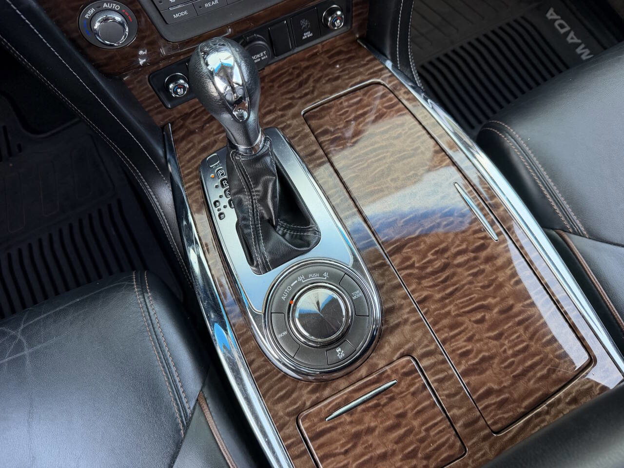 Used 2017 Nissan Armada Platinum w/ Captain Seat Package AWD/4WD image 26