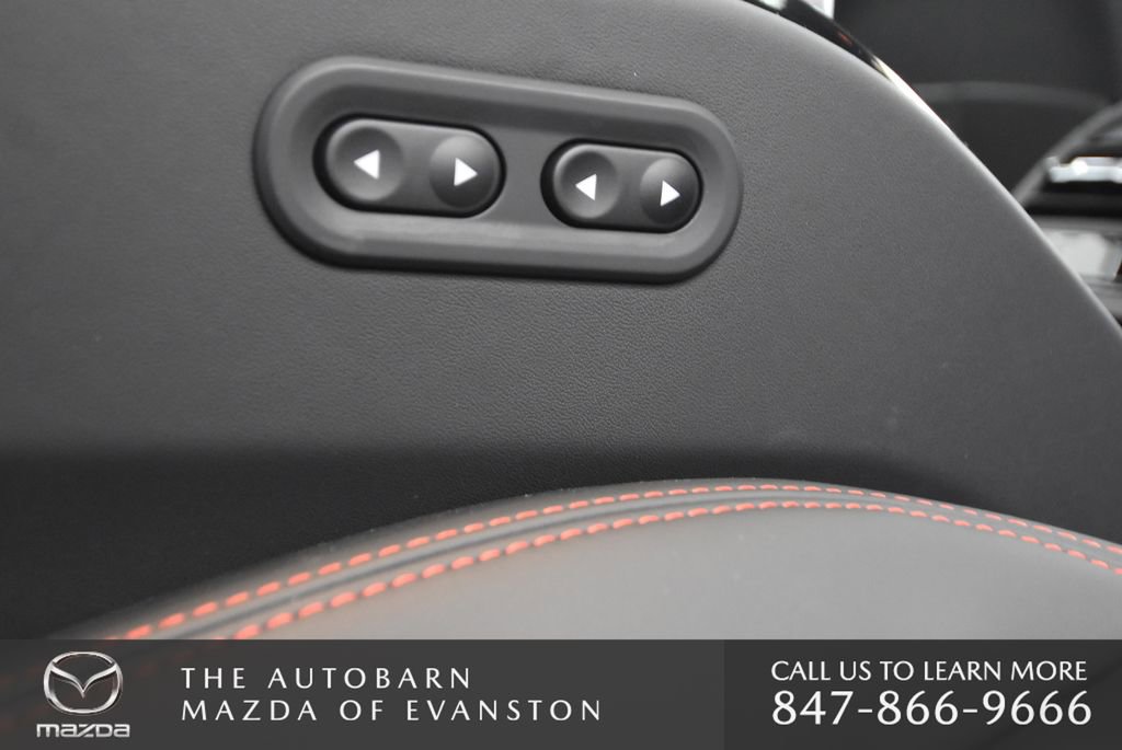 Used 2022 Maserati Quattroporte Modena Q4 image 39