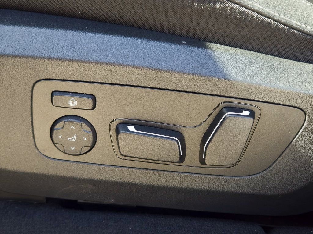 Used 2025 BMW X3 xDrive30i w/ Convenience Package image 10