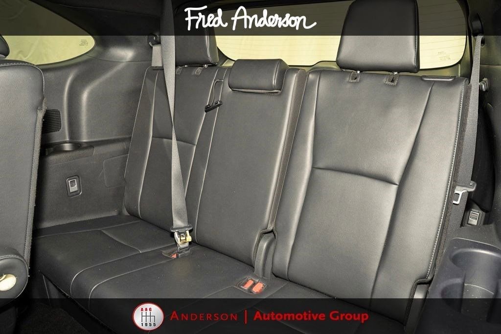 Used 2024 Toyota Highlander XSE image 11