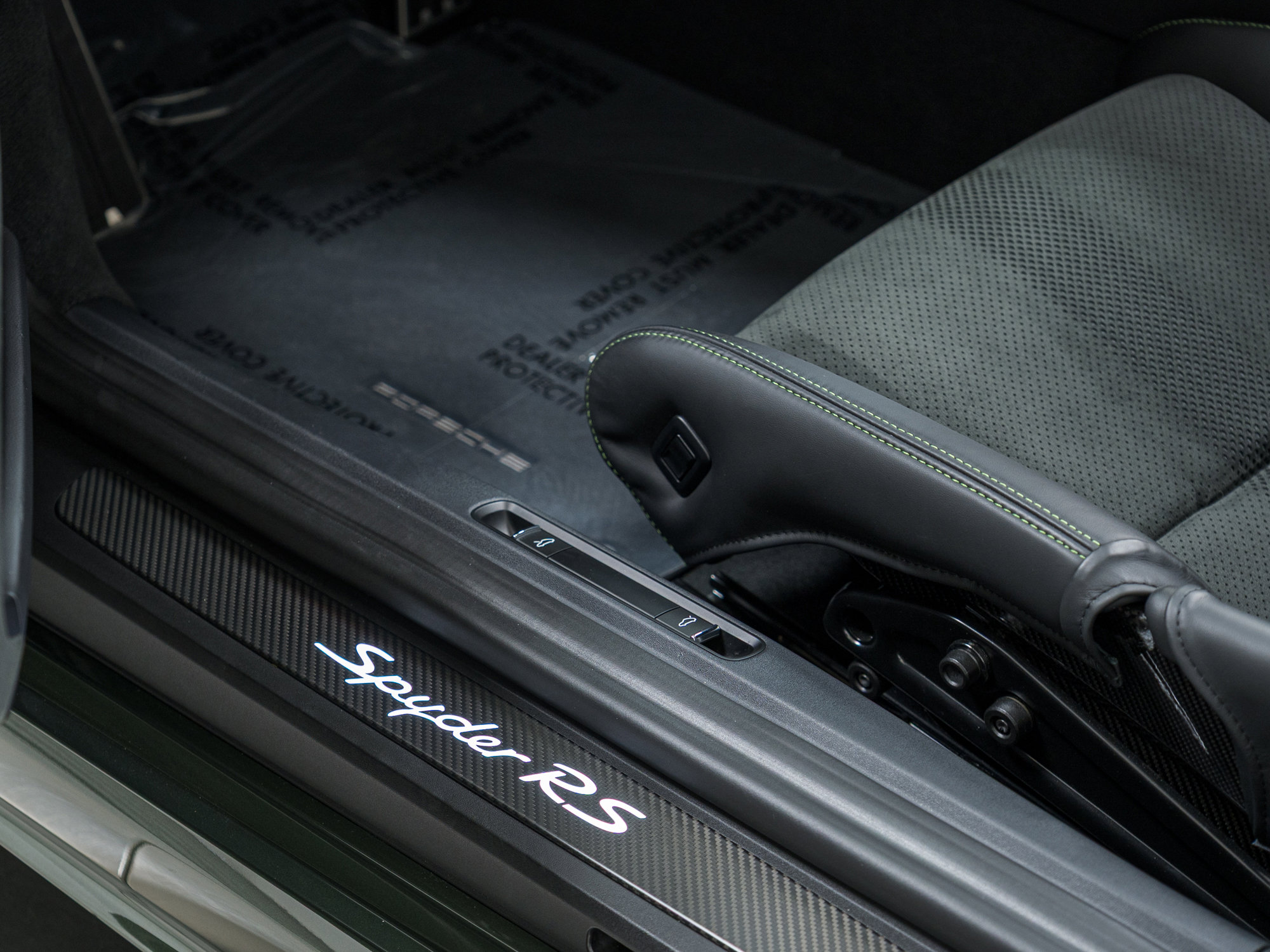 Certified 2024 Porsche 718 Boxster Spyder RS image 19