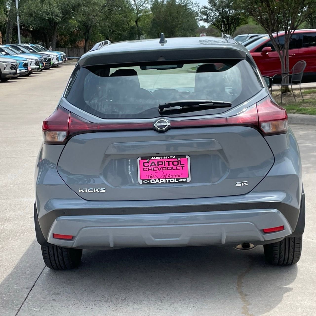 Used 2024 Nissan Kicks SR w/ SR Premium Package FWD image 5