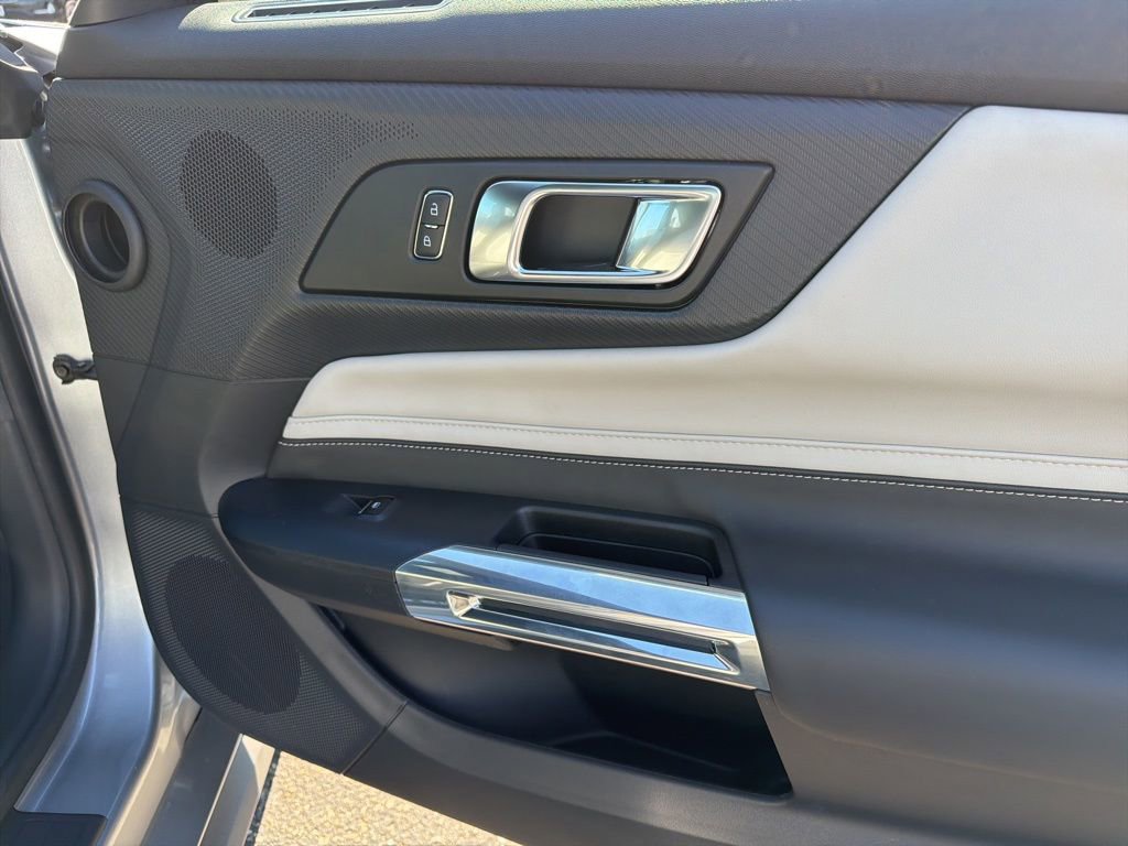 Used 2025 Ford Mustang GT Premium w/ GT Performance Package image 15