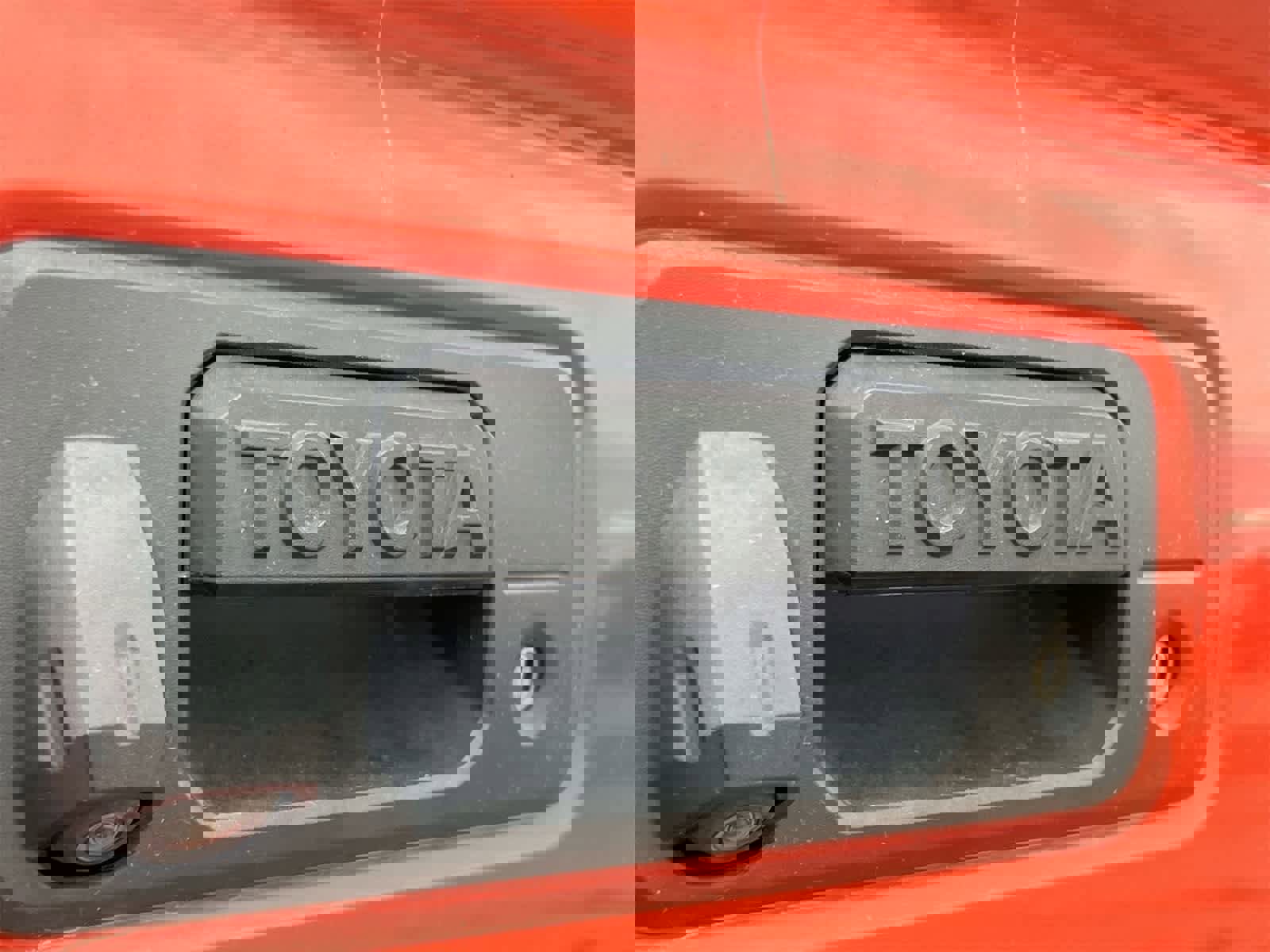 Used 2017 Toyota Tacoma TRD Off-Road image 12