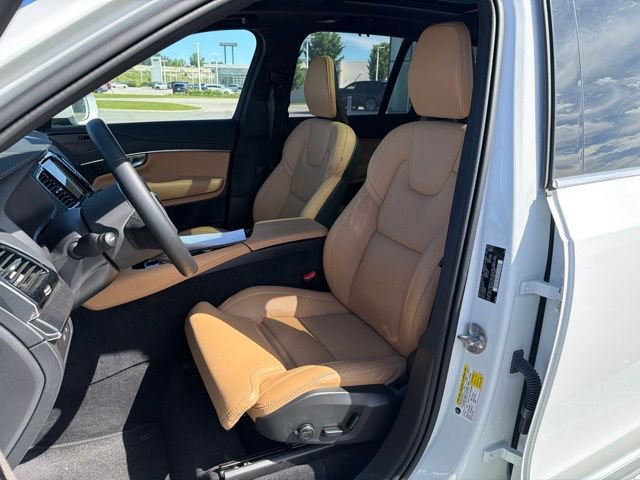 Used 2024 Volvo XC90 T8 Ultimate w/ Protection Package Premier AWD/4WD image 12