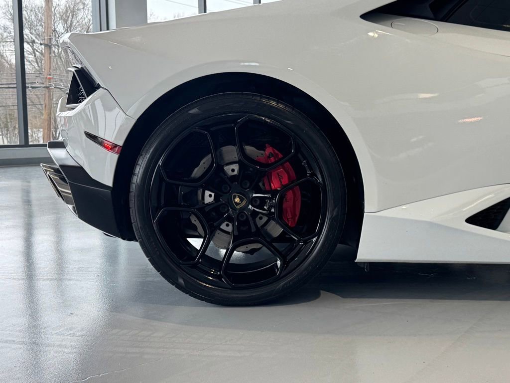 Used 2016 Lamborghini Huracan LP 580-2 image 15