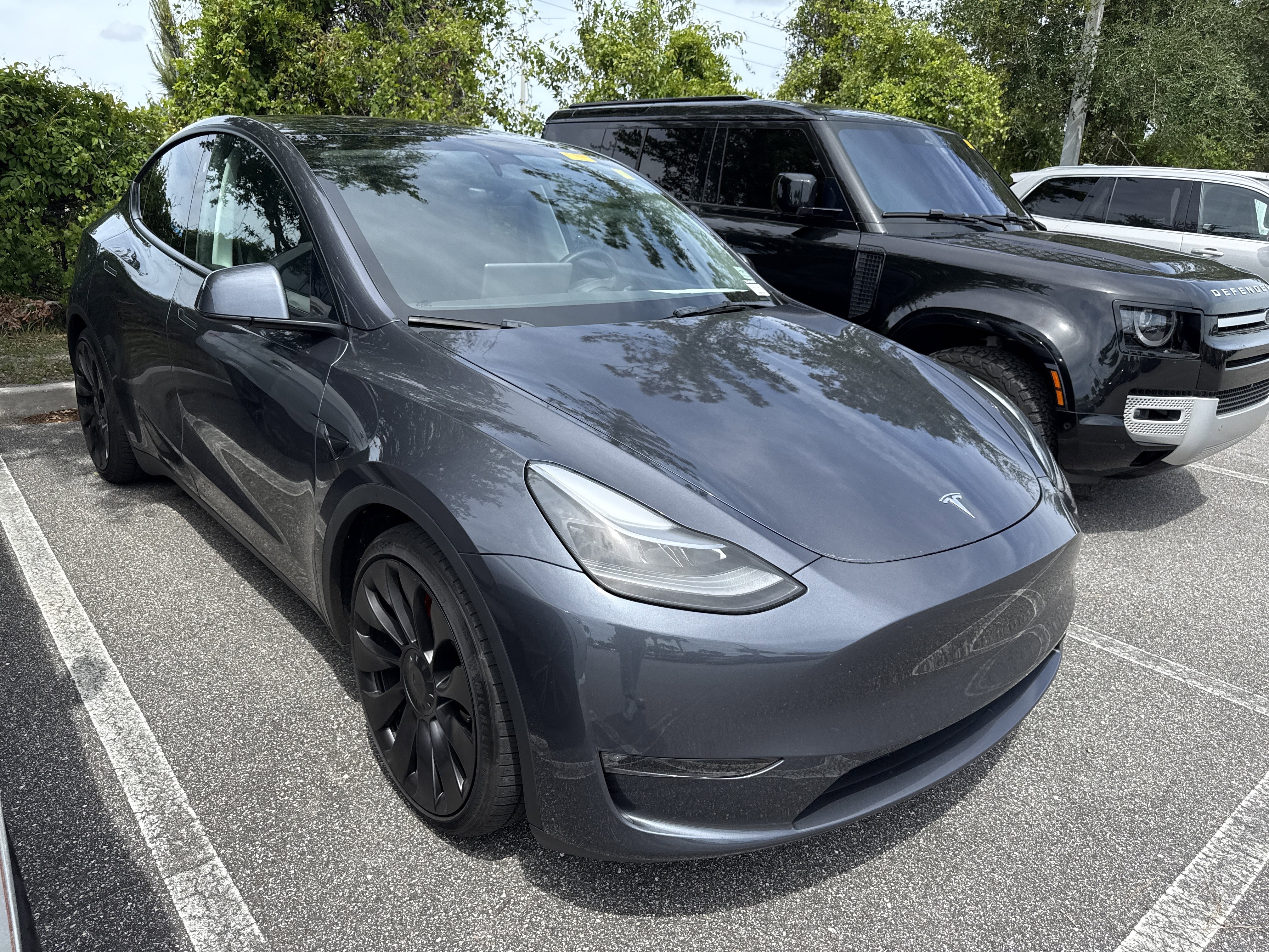 Used 2023 Tesla Model Y Performance image 1