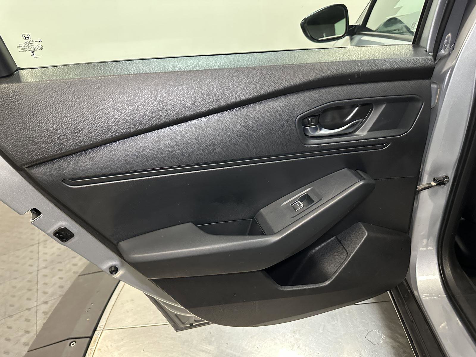 Certified 2023 Honda Accord EX image 30