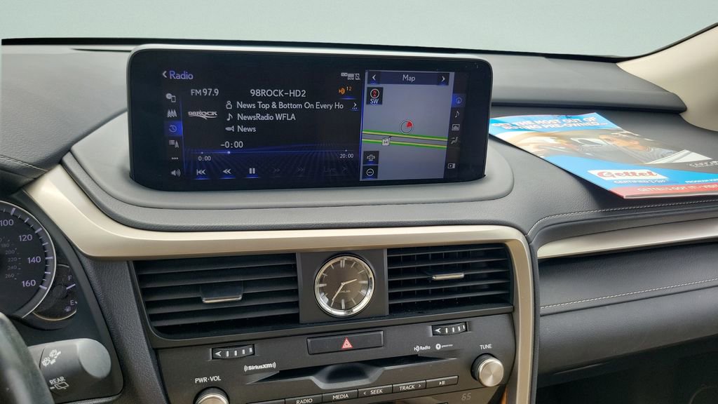 Used 2021 Lexus RX 350L Premium w/ Premium Package image 14