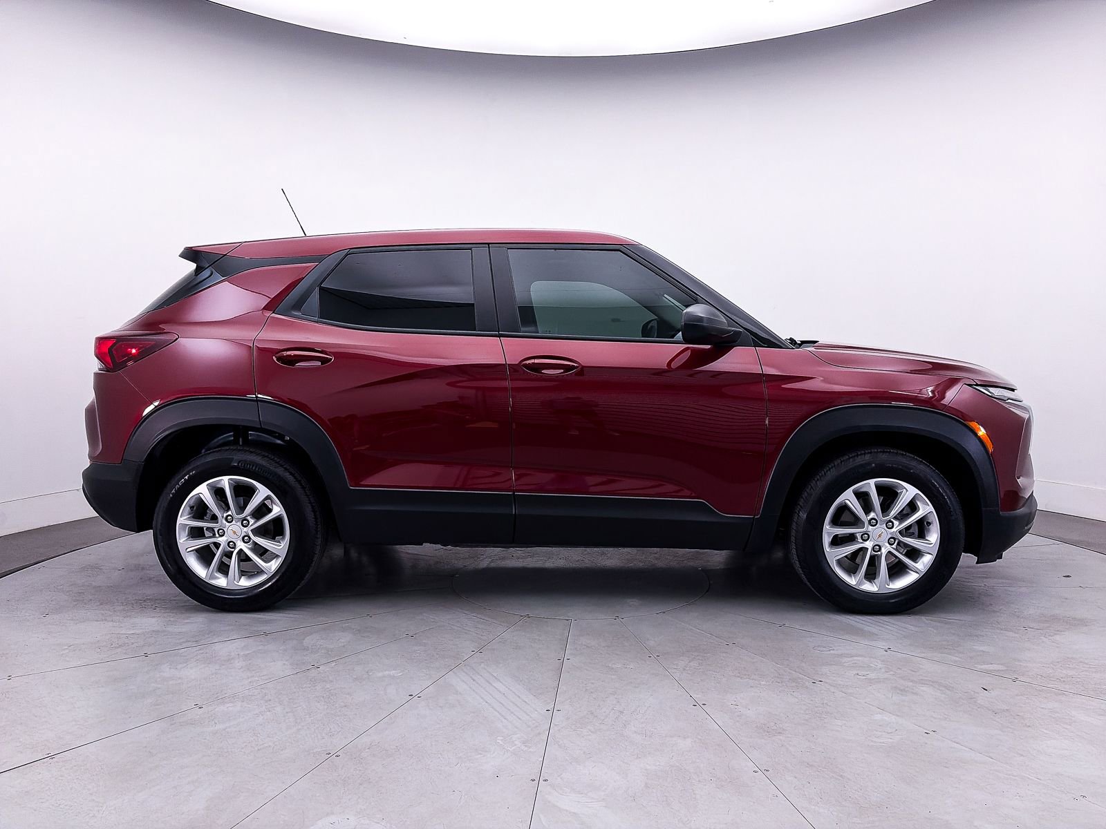Used 2024 Chevrolet TrailBlazer LS w/ LS Convenience Package FWD image 36