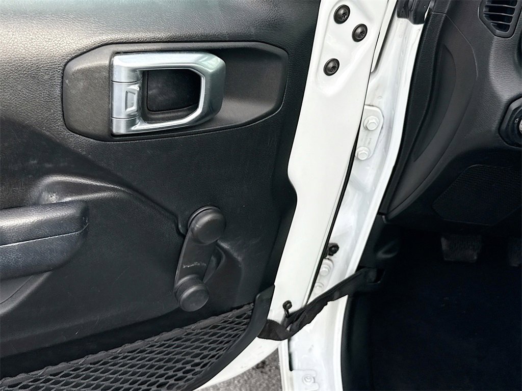 Used 2021 Jeep Wrangler Unlimited Sport image 18