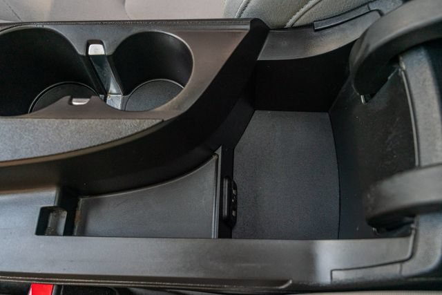 Used 2018 Chevrolet Camaro SS RWD image 31