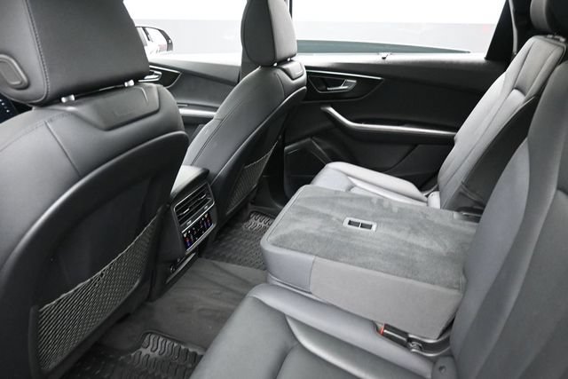 Used 2023 Audi Q7 2.0T Premium Plus w/ Premium Plus Package AWD/4WD image 25