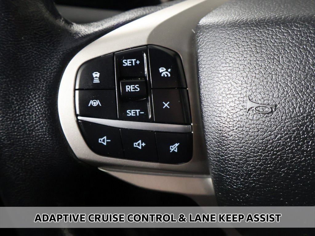Used 2022 Ford Explorer Limited w/ Equipment Group 301A RWD image 5