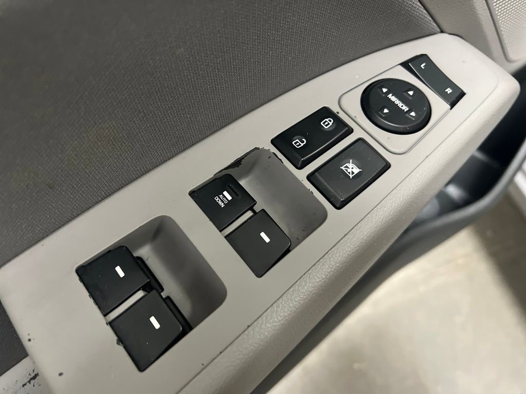 Used 2020 Hyundai Elantra SEL image 14